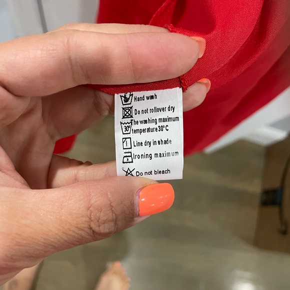 Fashionmia red chiffon ruffle off the shoulder maxi dress NWT size M - Picture 6 of 6